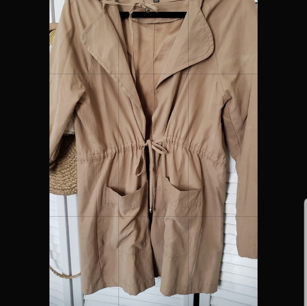 Trench coat, women size M